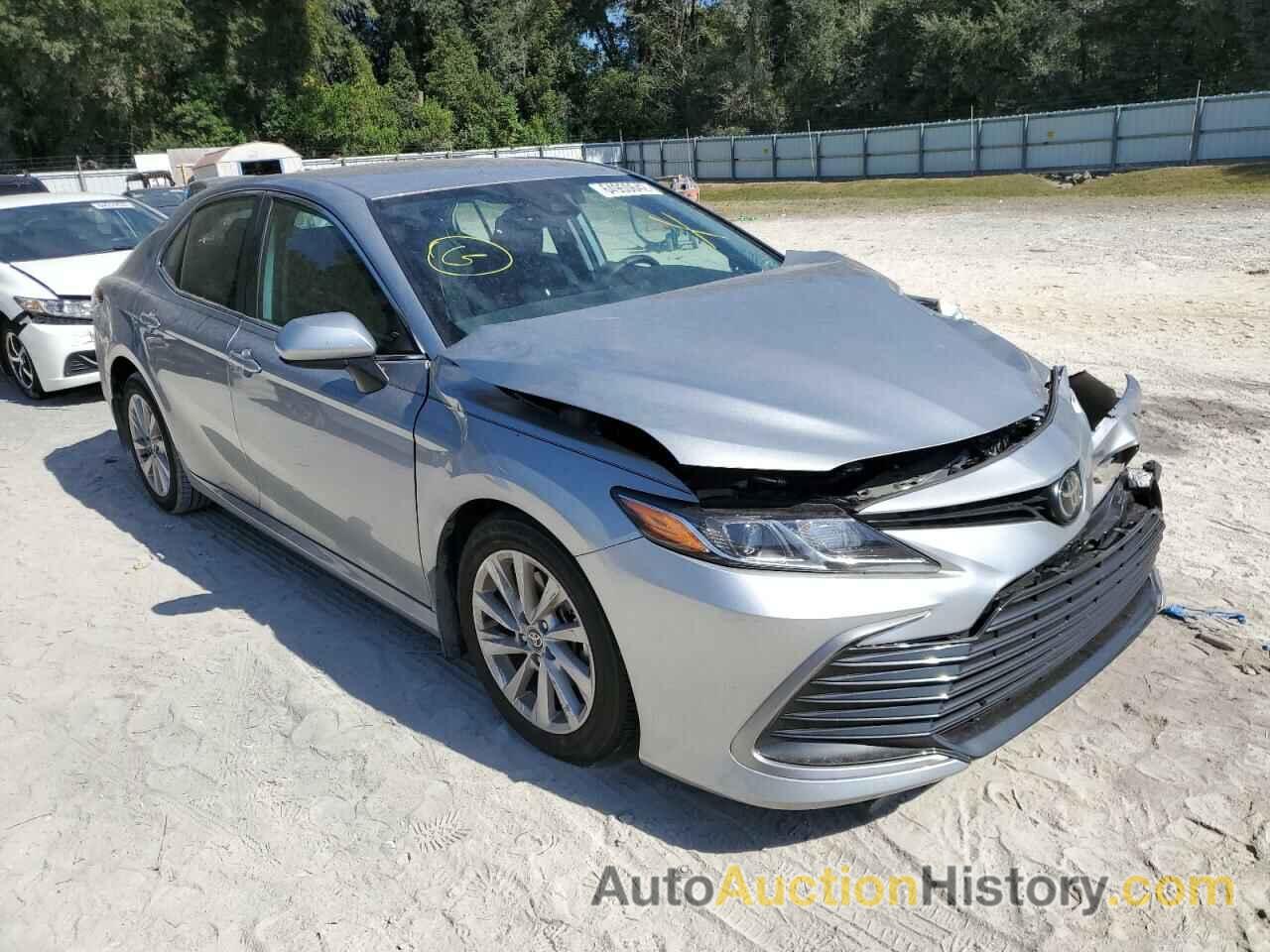 2022 TOYOTA CAMRY LE, 4T1C11AK5NU680084