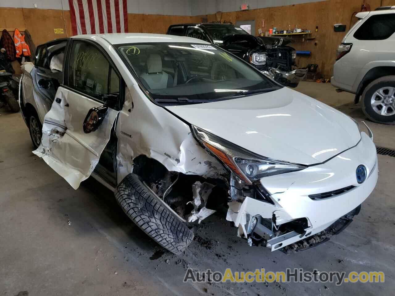 2017 TOYOTA PRIUS, JTDKARFU3H3041303