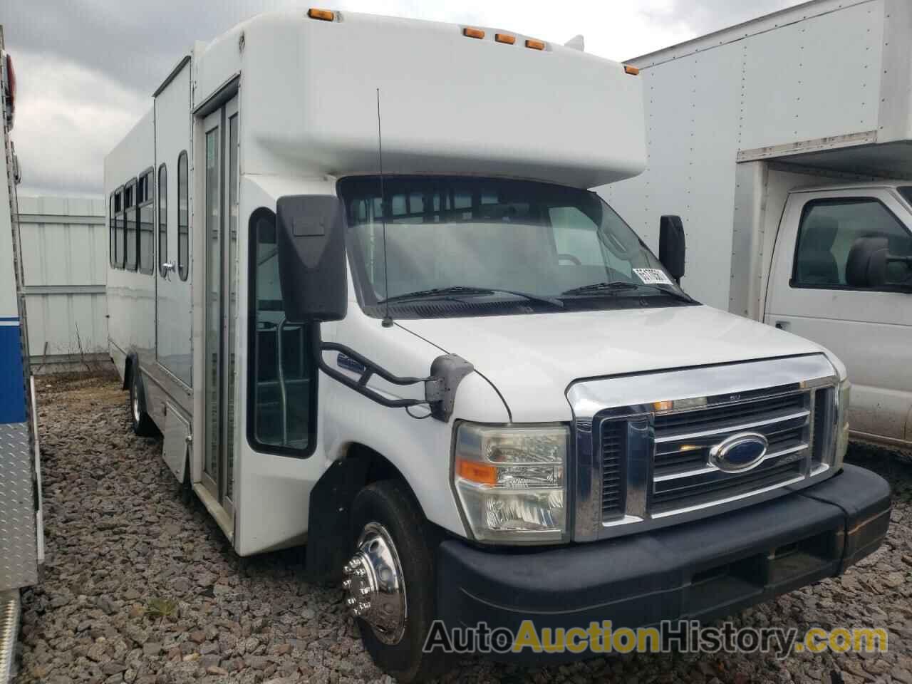 2009 FORD E450 E450 SUPER DUTY CUTAWAY VAN, 1FDFE45P09DA90633