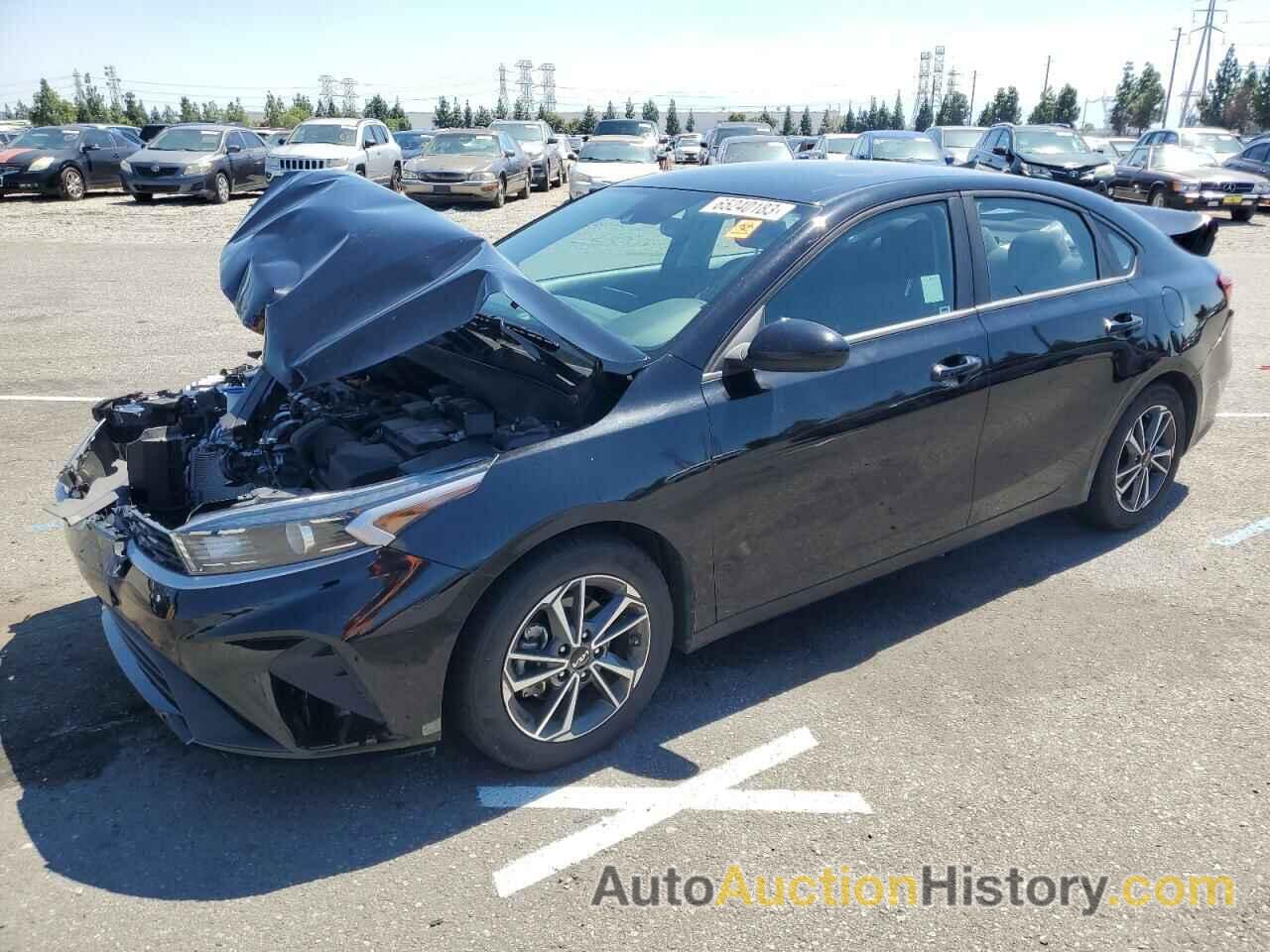 KIA FORTE FE, 3KPF24AD2NE425120