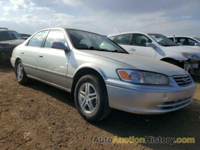 TOYOTA CAMRY CE, JT2BG22K9Y0476802