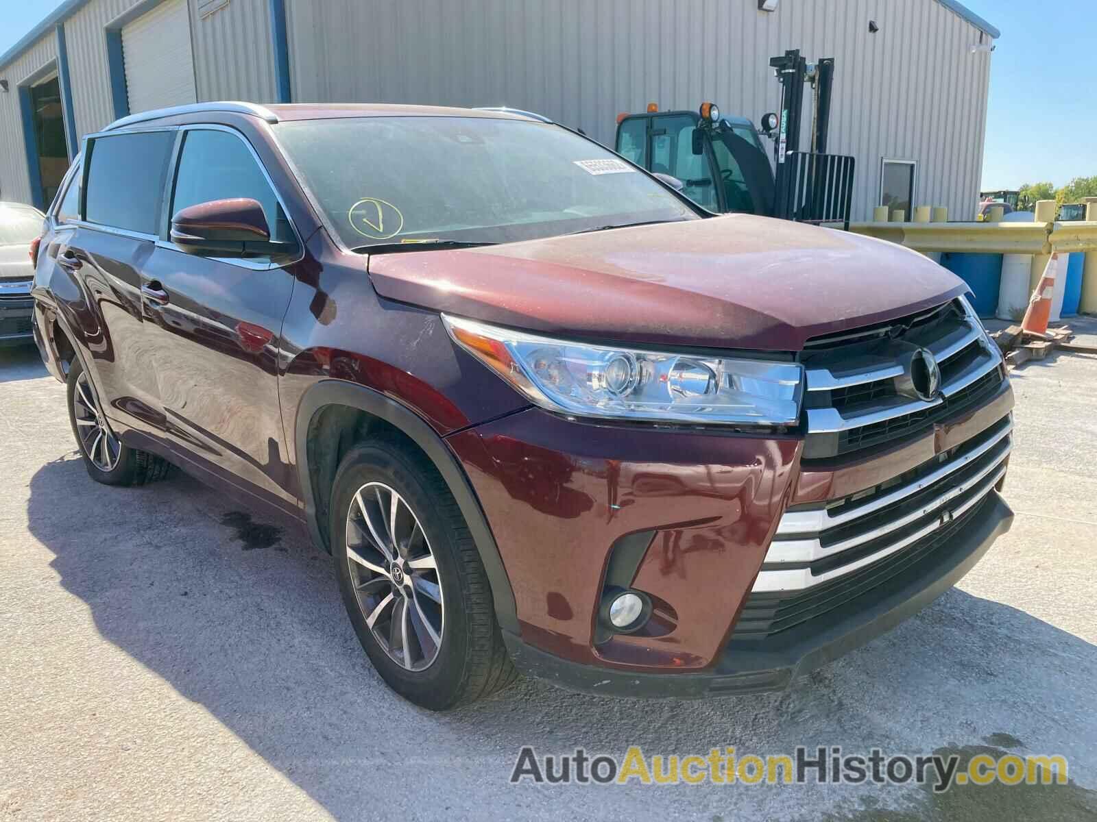 2018 TOYOTA HIGHLANDER SE, 5TDKZRFH0JS270697