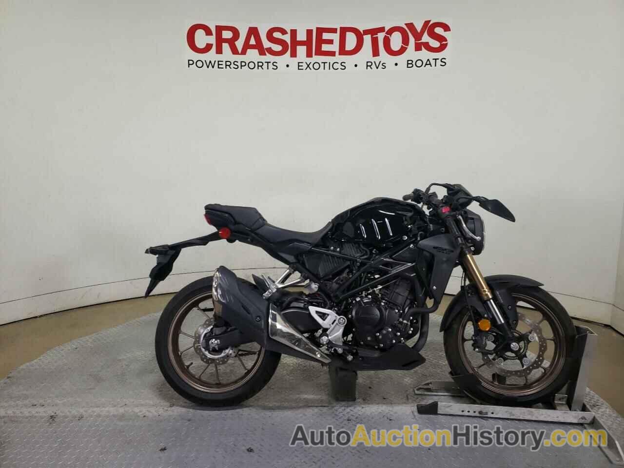 2021 HONDA CBF300 NA NA, MLHNC5552M5101058