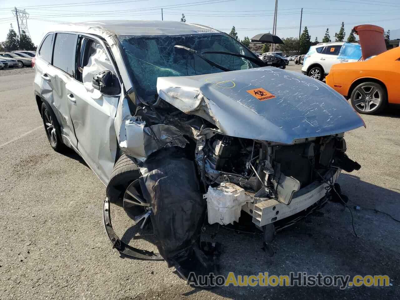 2017 TOYOTA HIGHLANDER LE, 5TDZARFH4HS030326