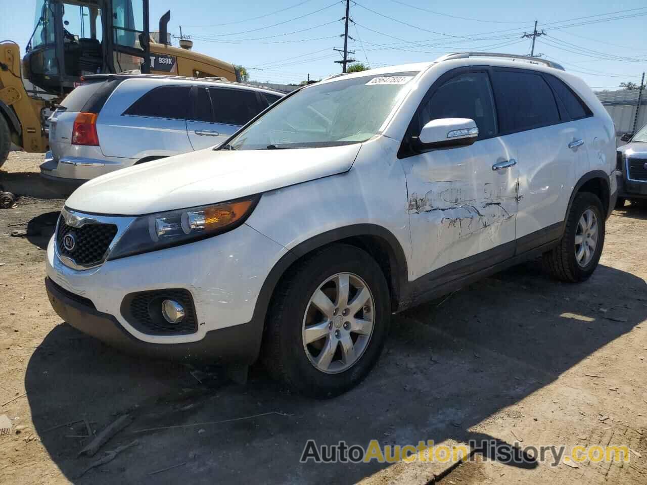 2013 KIA SORENTO LX, 5XYKT4A69DG390851