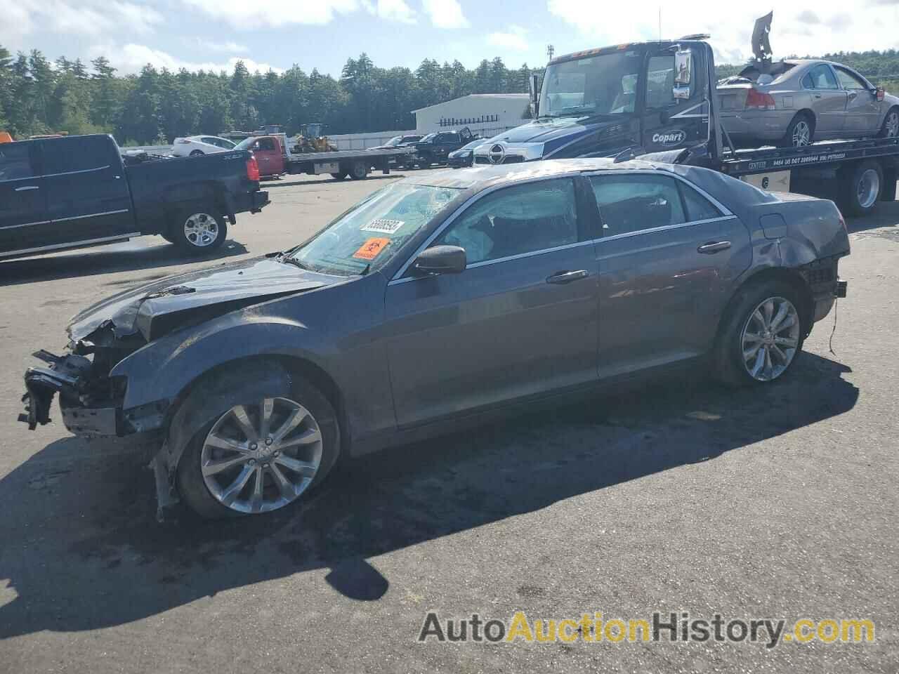 CHRYSLER 300 LIMITED, 2C3CCARG2GH262381