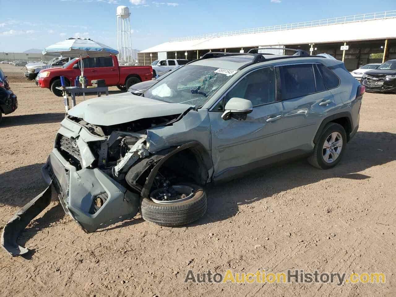 2019 TOYOTA RAV4 XLE, 2T3W1RFV0KC022465