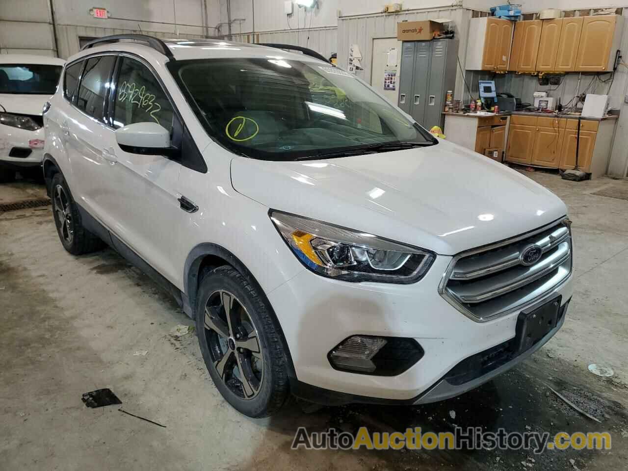 2018 FORD ESCAPE SEL, 1FMCU0HD6JUD20891