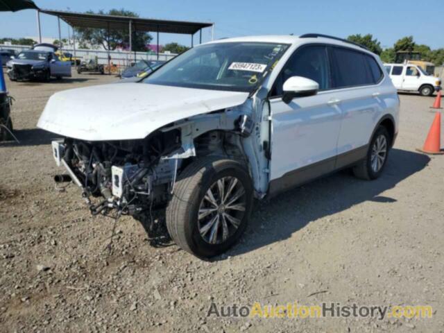 VOLKSWAGEN TIGUAN S, 3VV1B7AX0JM104328