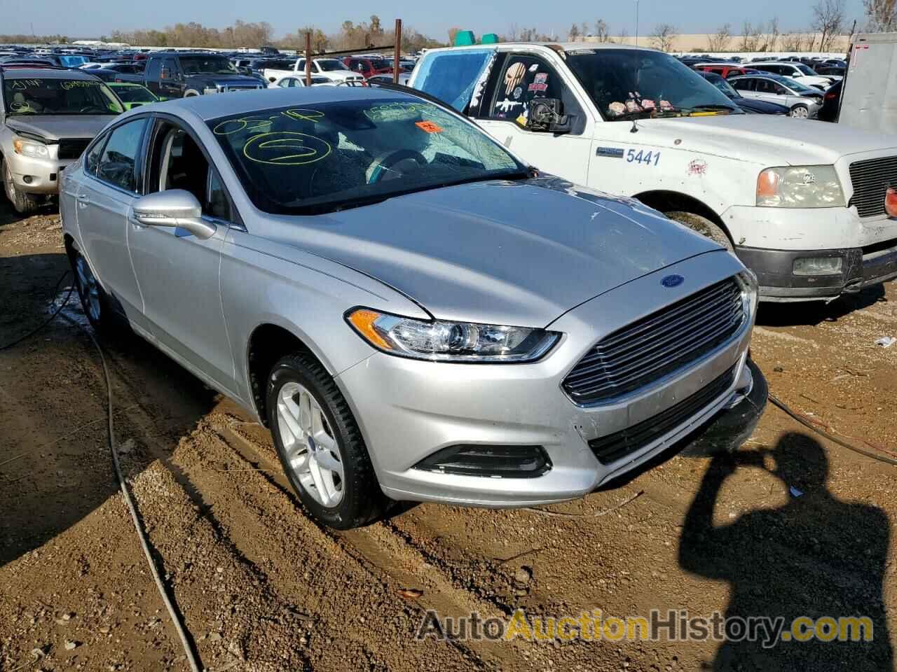 2016 FORD FUSION SE, 3FA6P0H70GR392534