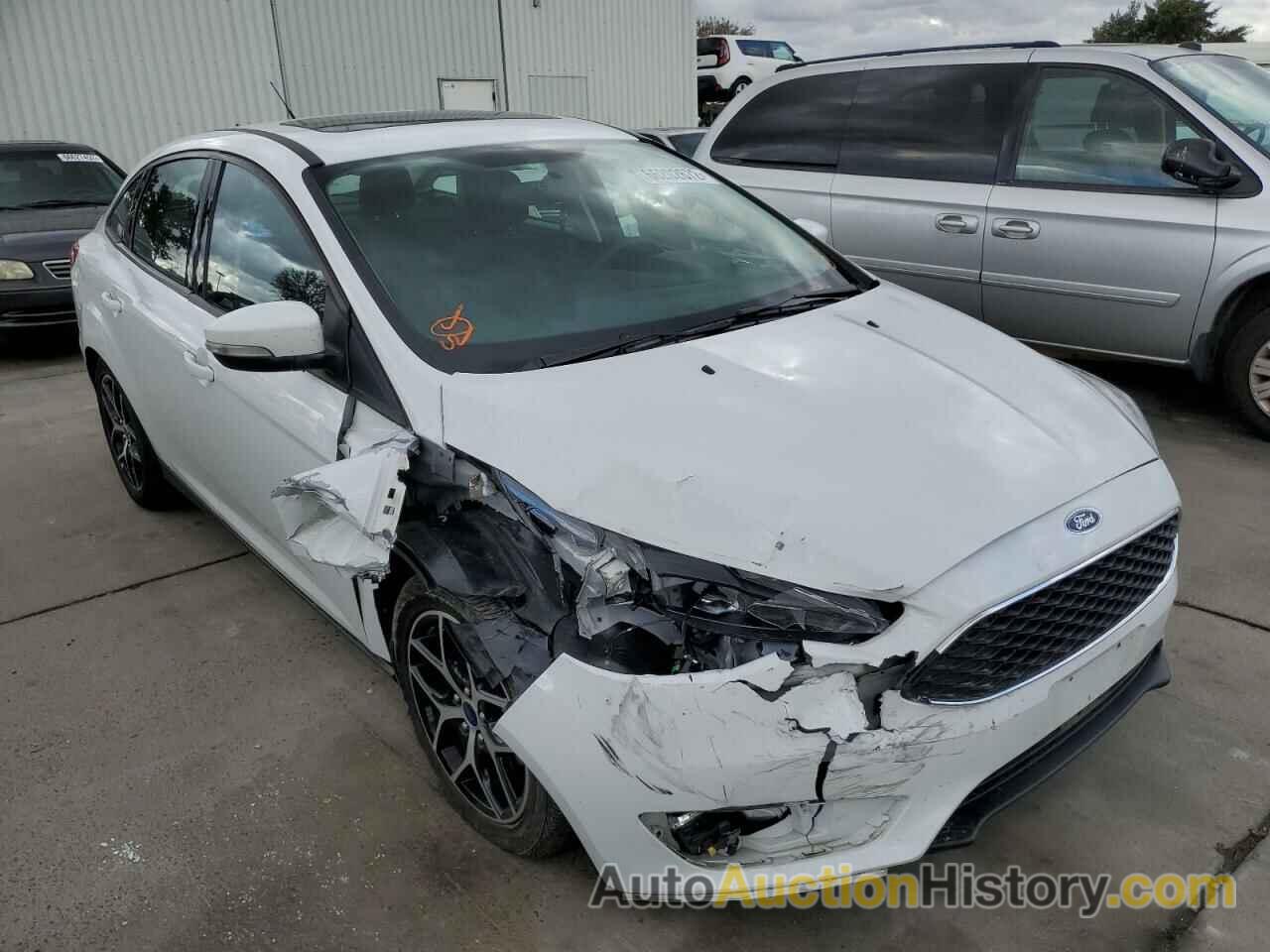2018 FORD FOCUS SEL, 1FADP3H2XJL261128