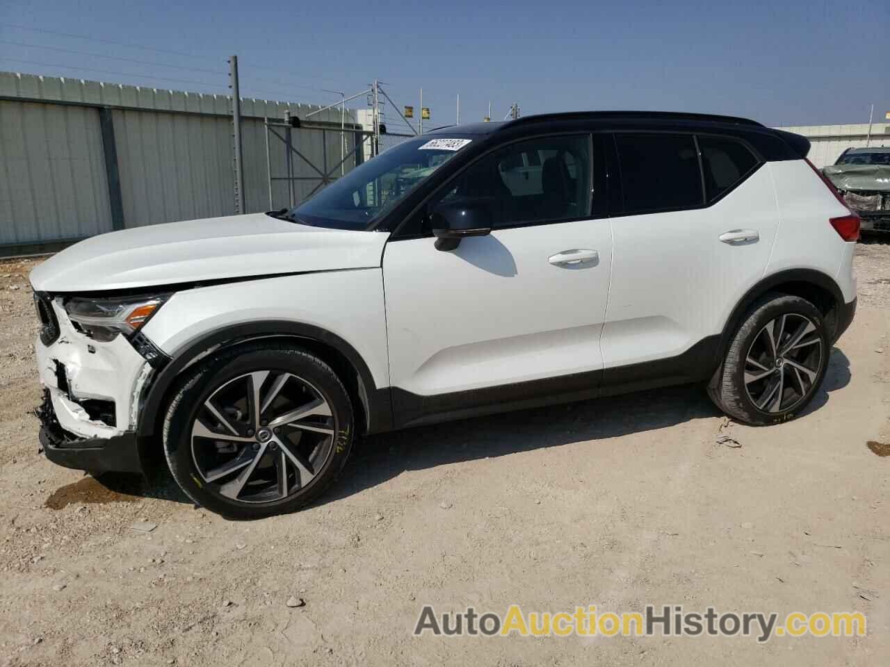 2020 VOLVO XC40 T5 R-DESIGN, YV4162UM5L2250206