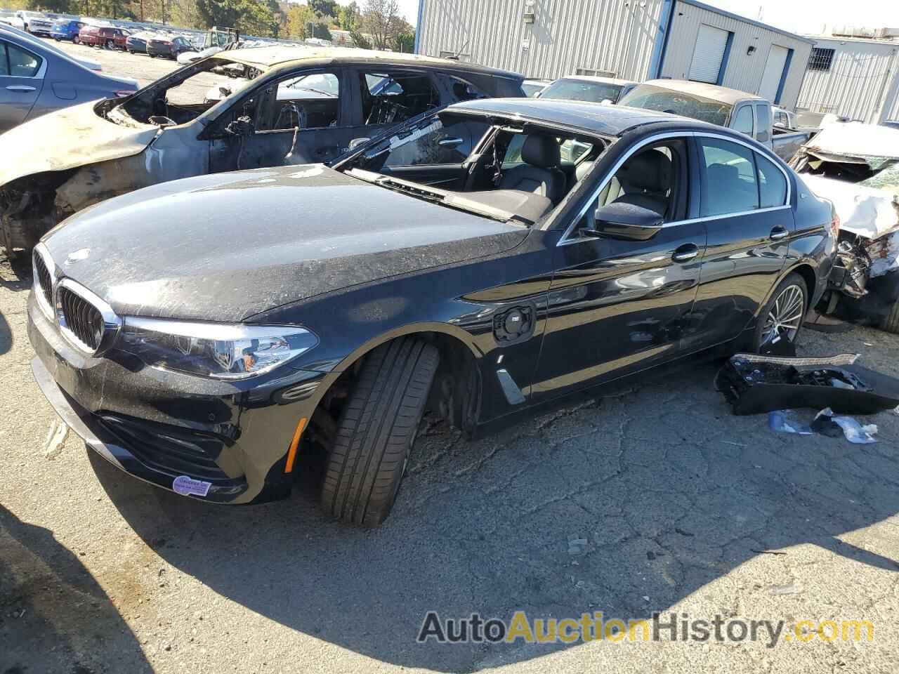 2018 BMW 5 SERIES, WBAJA9C56JB251069