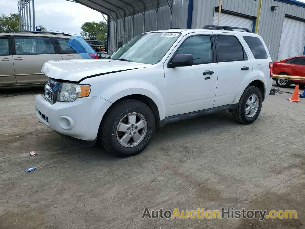 2011 FORD ESCAPE XLT, 1FMCU0D7XBKB80082