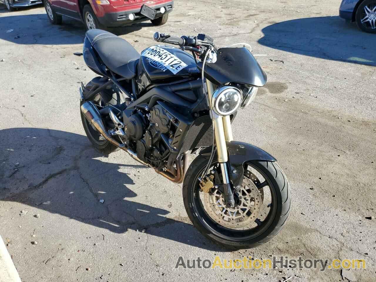 2010 TRIUMPH MOTORCYCLE STREET 675, SMTD01NE1AJ444688