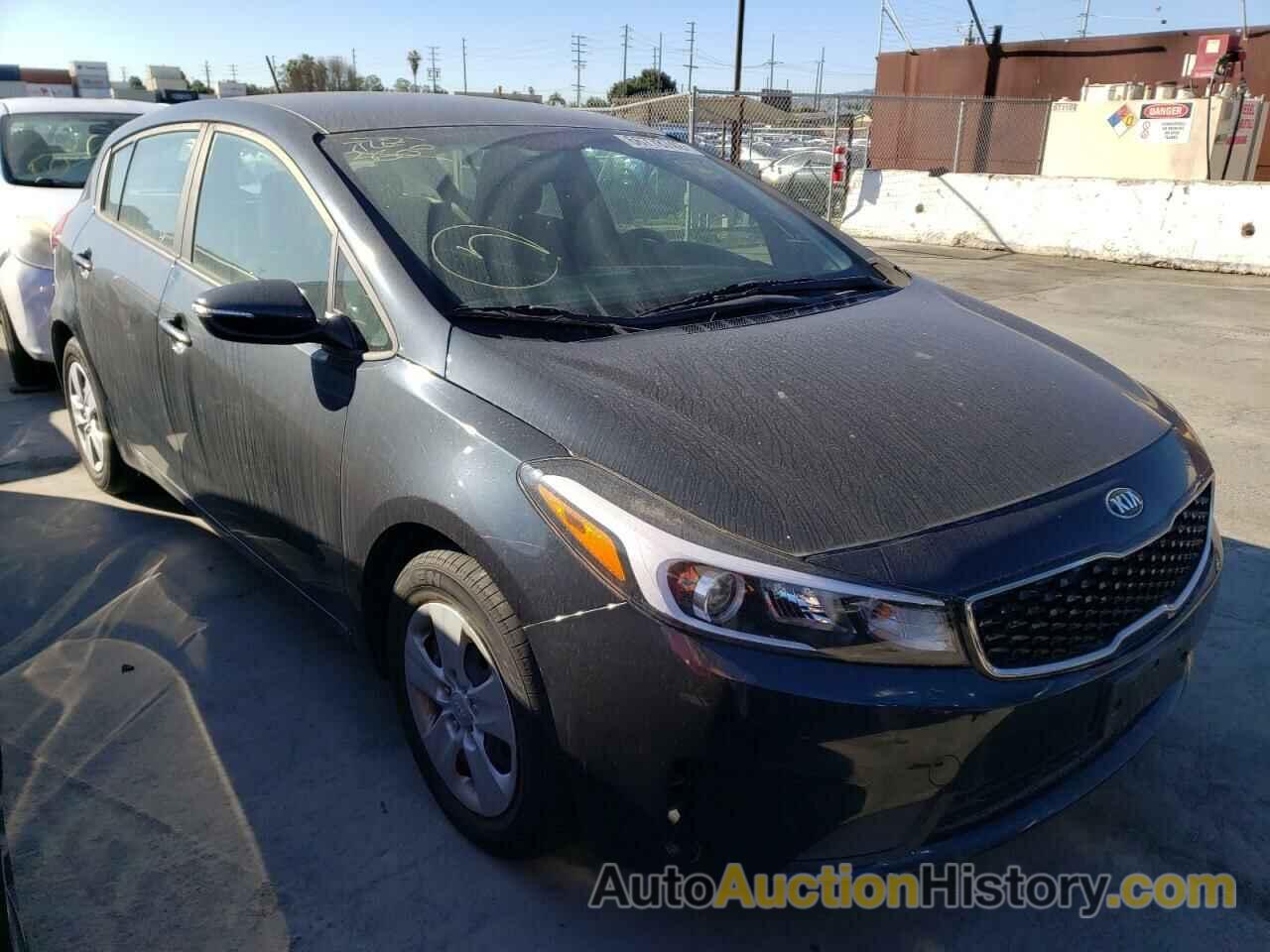 2017 KIA FORTE LX, KNAFK5A82H5693557