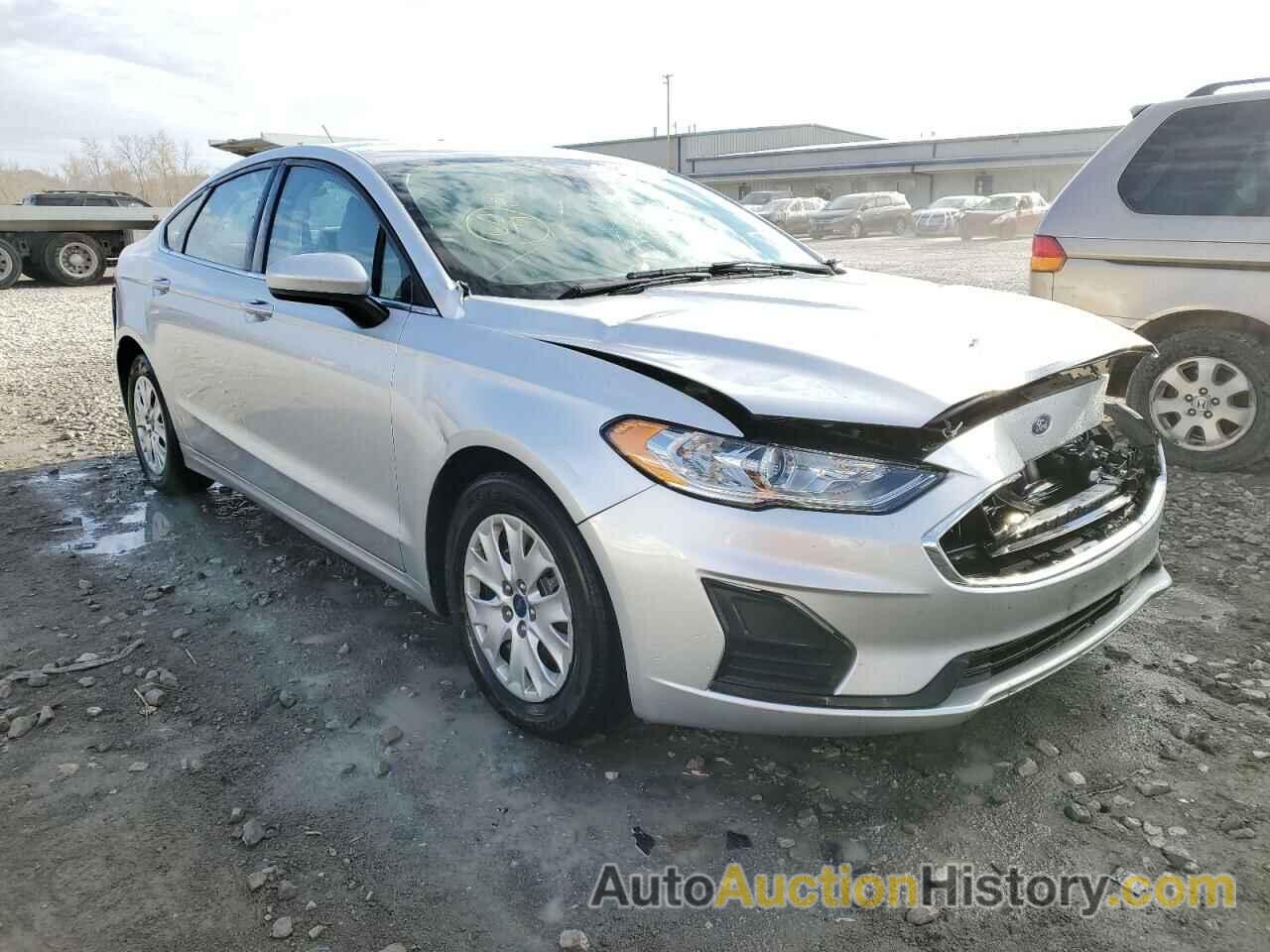 2019 FORD FUSION S, 3FA6P0G73KR159533