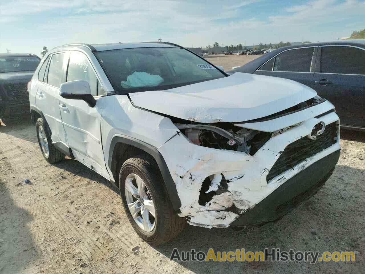 2019 TOYOTA RAV4 XLE, 2T3W1RFV6KW011789