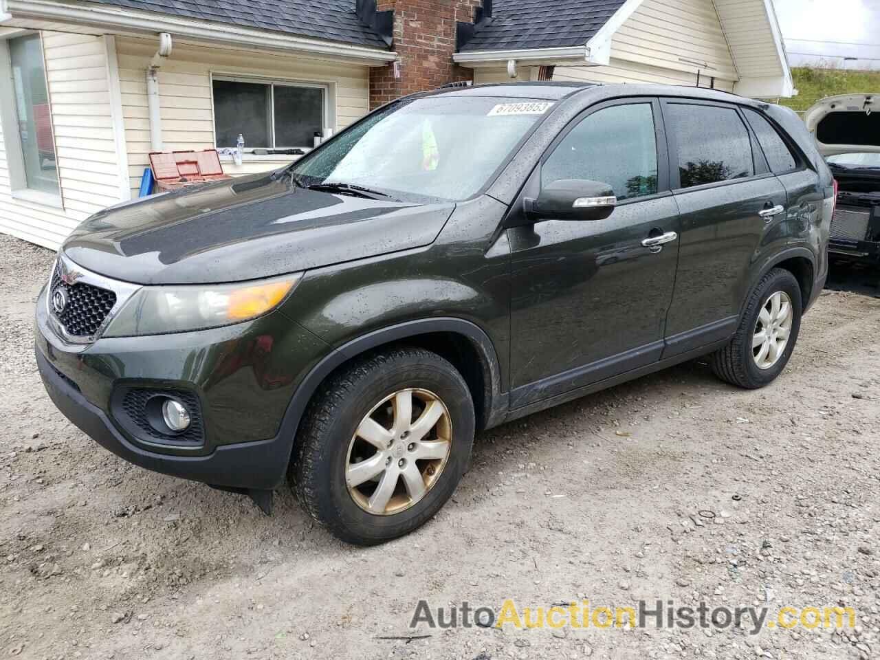 2011 KIA SORENTO BASE, 5XYKT3A18BG167390