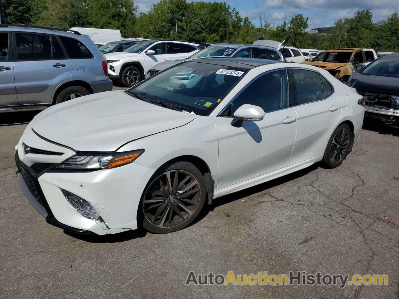 2018 TOYOTA CAMRY XSE, 4T1B61HK1JU656071