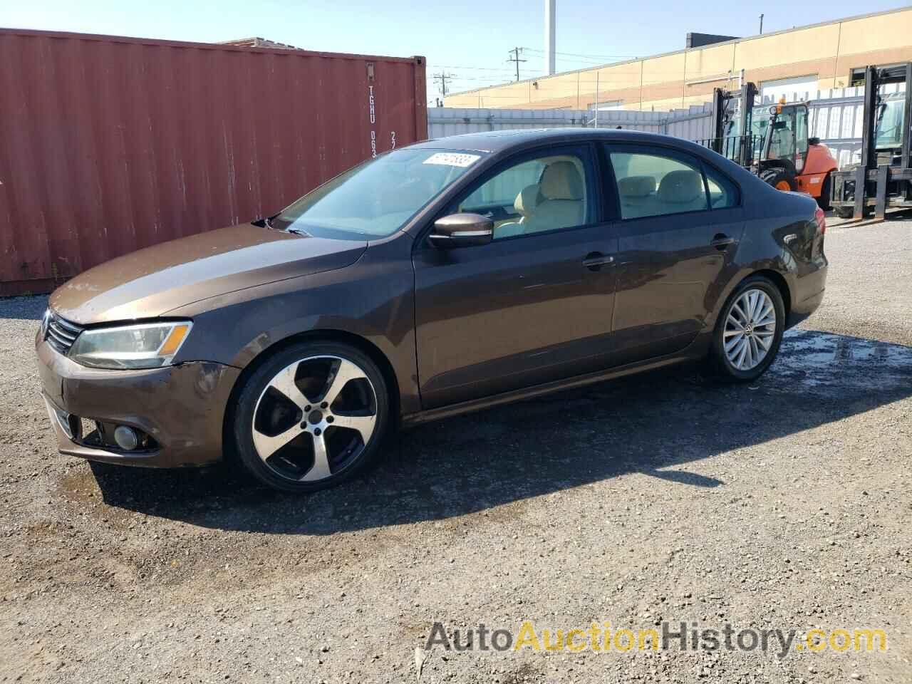 2011 VOLKSWAGEN JETTA TDI, 3VWLL7AJ8BM125426