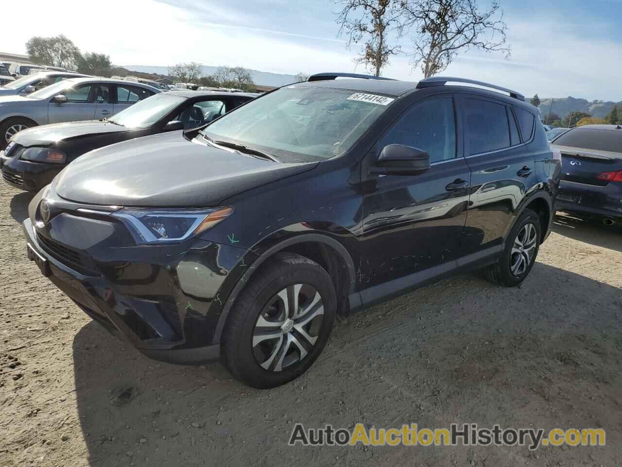 2018 TOYOTA RAV4 LE, 2T3ZFREV6JW430546