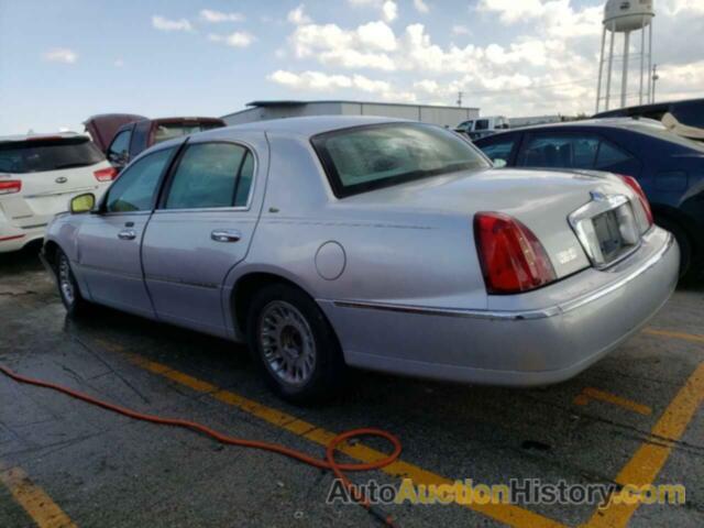 LINCOLN TOWNCAR CARTIER, 1LNHM83W12Y639588