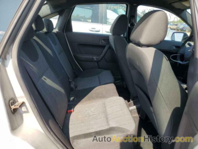 FORD FOCUS SE, 1FAHP35N89W240319