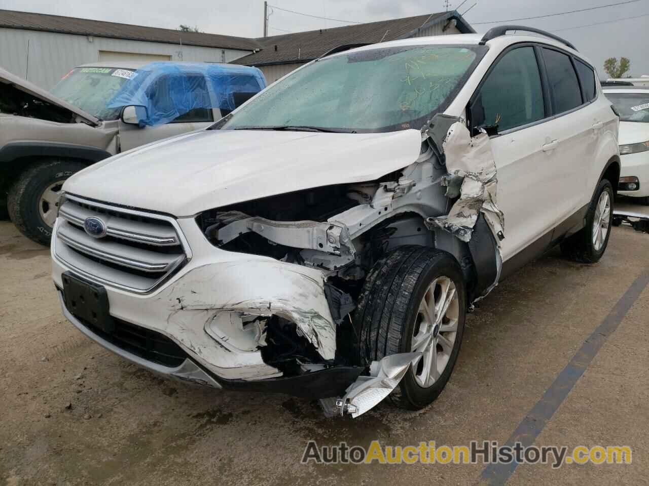 2018 FORD ESCAPE SE, 1FMCU9GD4JUD48033