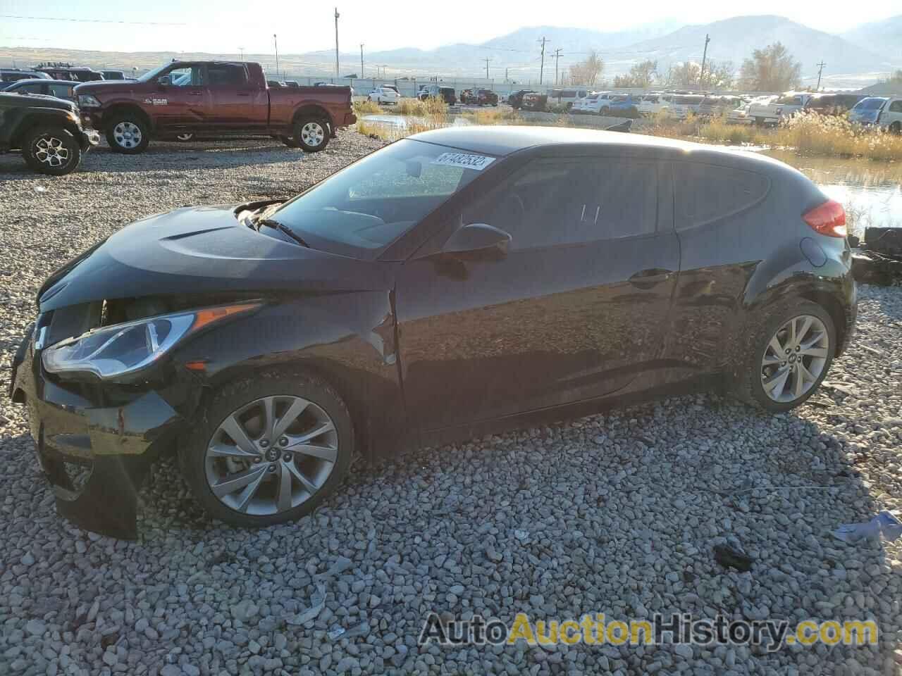 2017 HYUNDAI VELOSTER, KMHTC6AD4HU311049