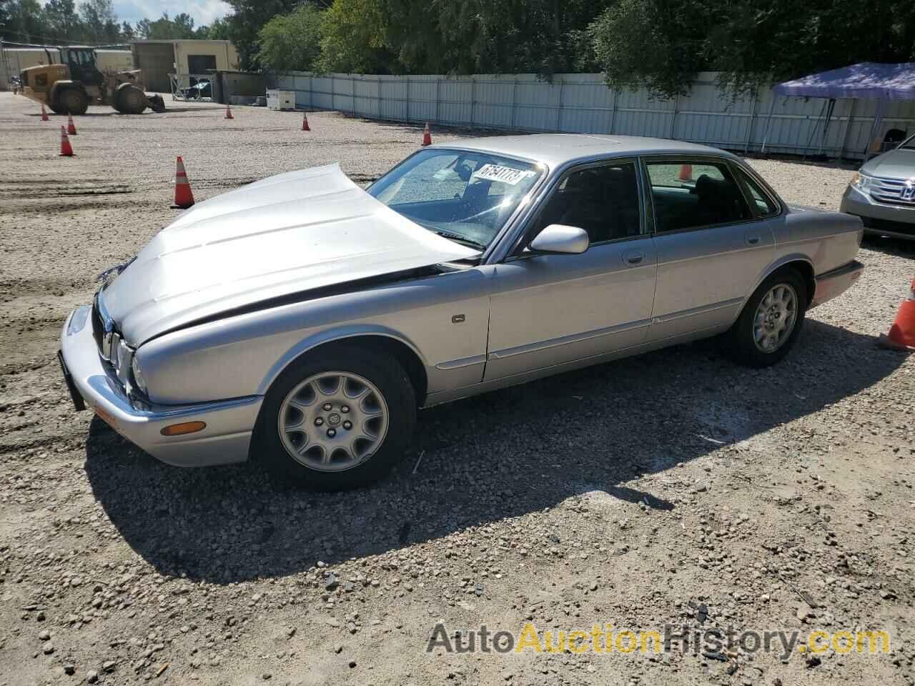 2001 JAGUAR XJ8, SAJDA14CX1LF29887