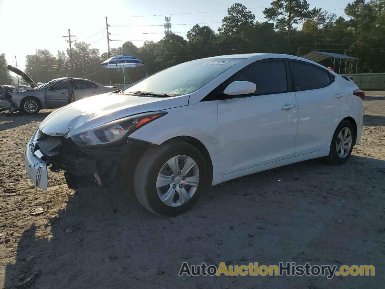 2016 HYUNDAI ELANTRA SE, 5NPDH4AE7GH718394