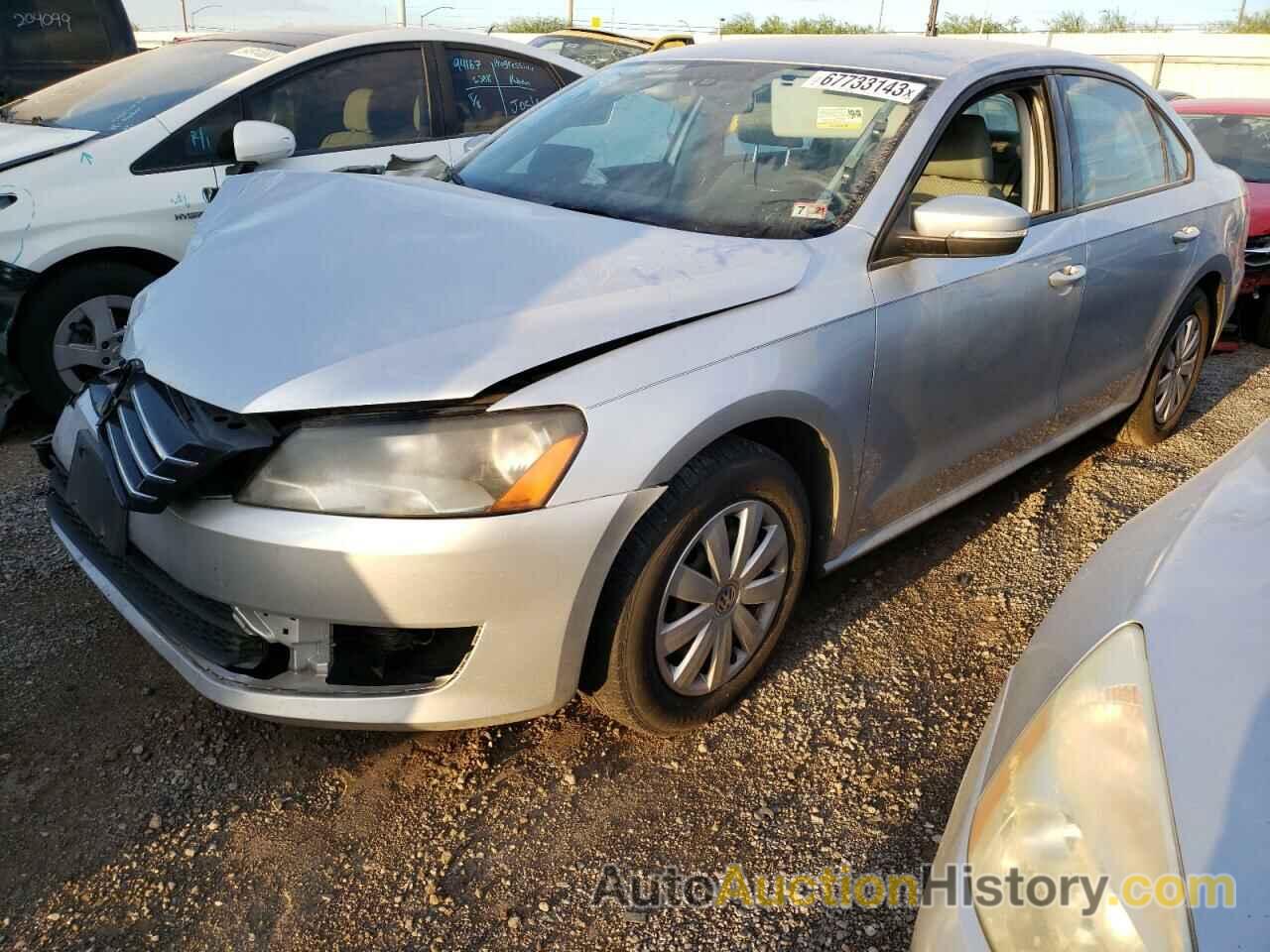 VOLKSWAGEN PASSAT S, 1VWAP7A38DC065598