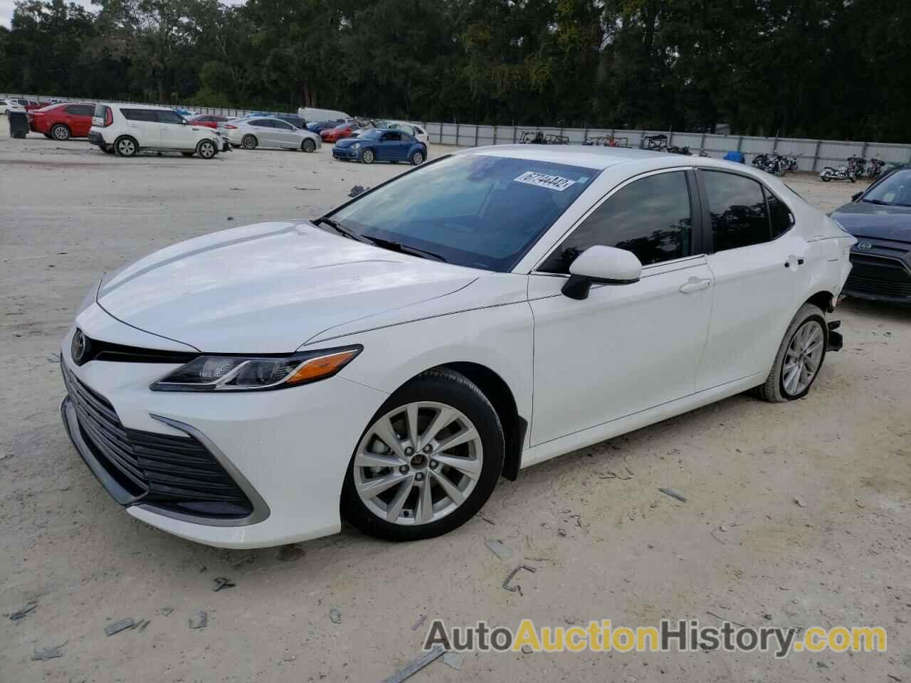 2022 TOYOTA CAMRY LE, 4T1C11AKXNU684261