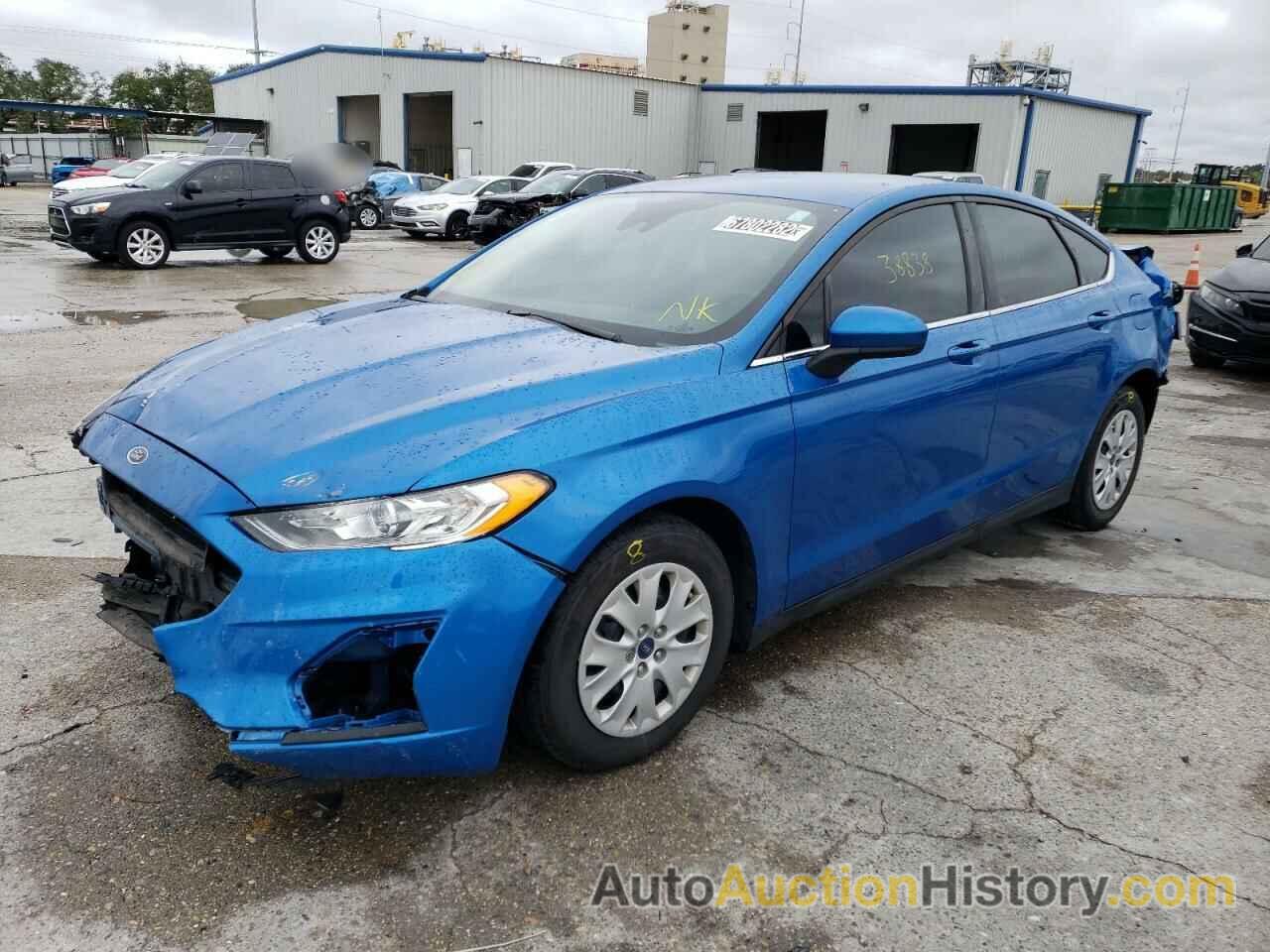 2020 FORD FUSION S, 3FA6P0G72LR134821