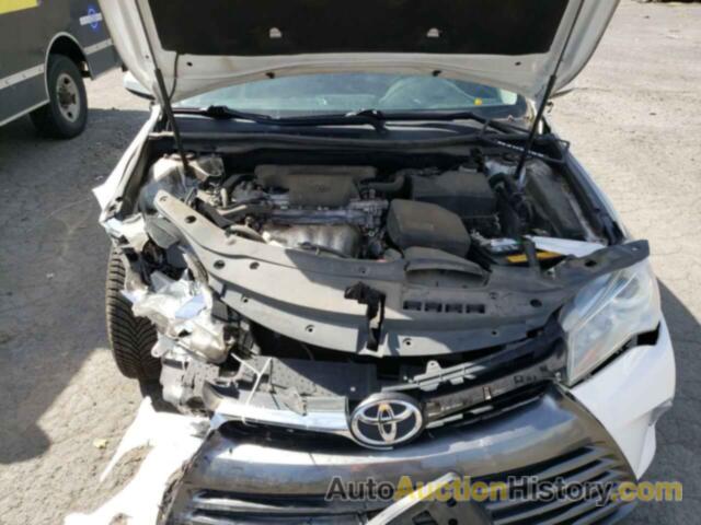 TOYOTA CAMRY LE, 4T4BF1FK3GR560279