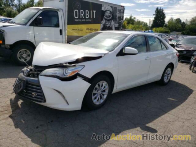 TOYOTA CAMRY LE, 4T4BF1FK3GR560279