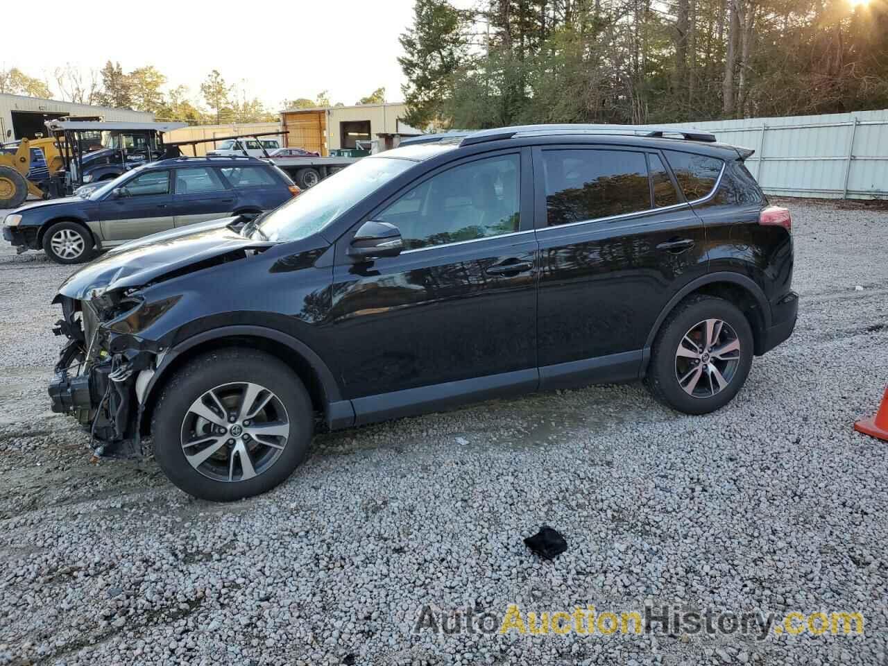 2017 TOYOTA RAV4 XLE, 2T3RFREV4HW634157