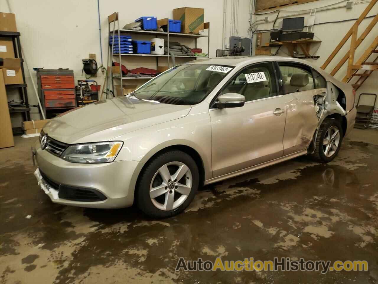 2013 VOLKSWAGEN JETTA TDI, 3VWLL7AJ7DM207845