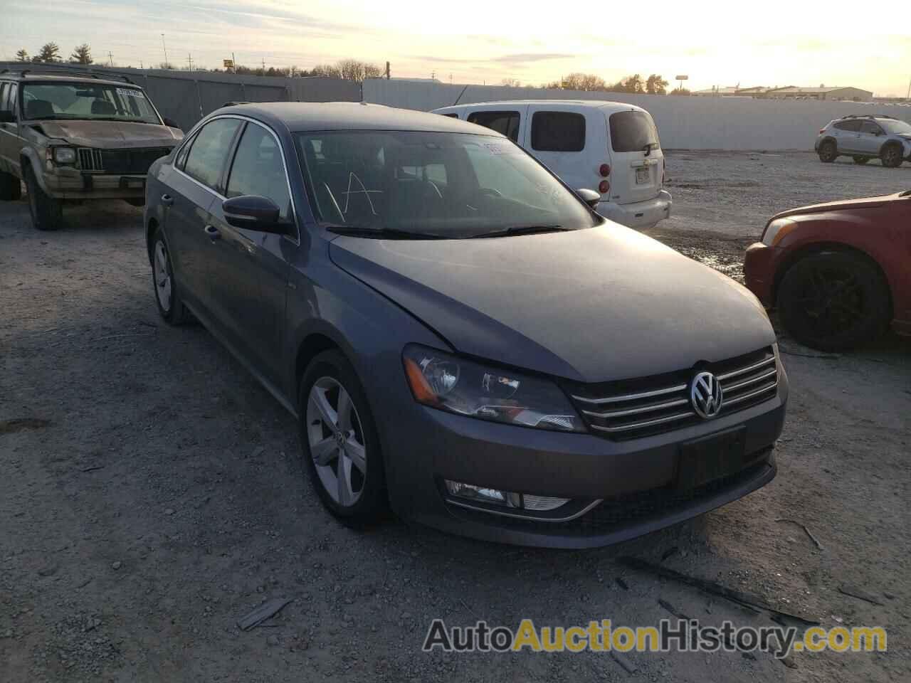 2015 VOLKSWAGEN PASSAT S, 1VWAT7A37FC099675