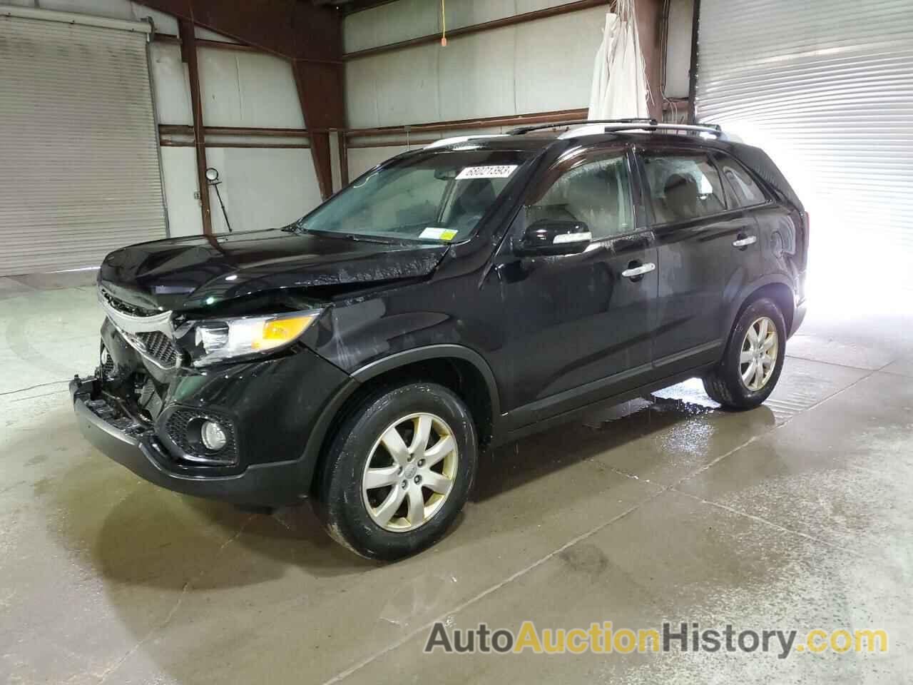 KIA SORENTO LX, 5XYKT3A63DG416967