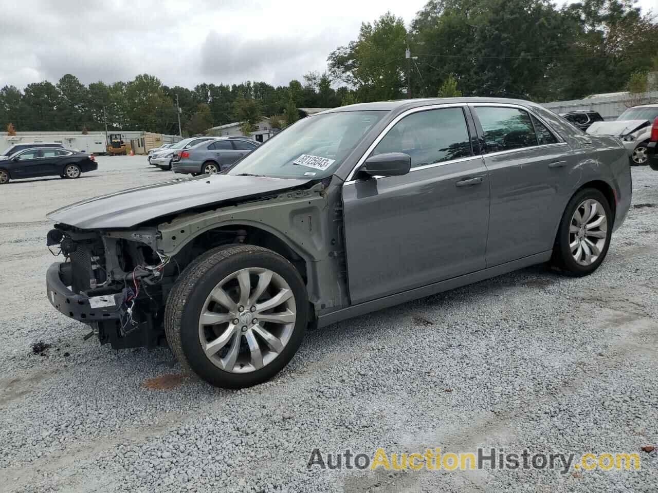 2017 CHRYSLER 300 LIMITED, 2C3CCAAG2HH646982
