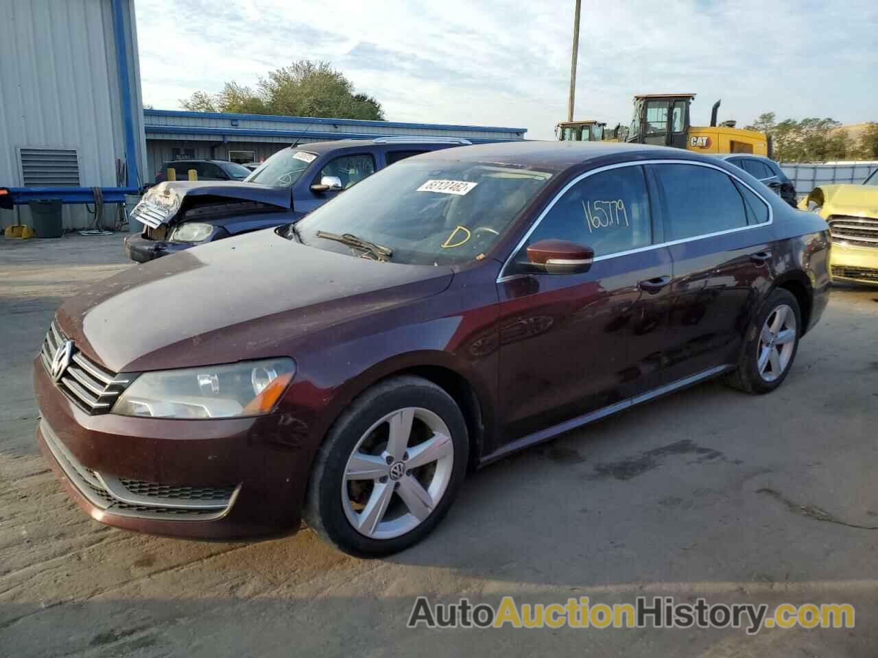 2013 VOLKSWAGEN PASSAT SE, 1VWBP7A35DC038511