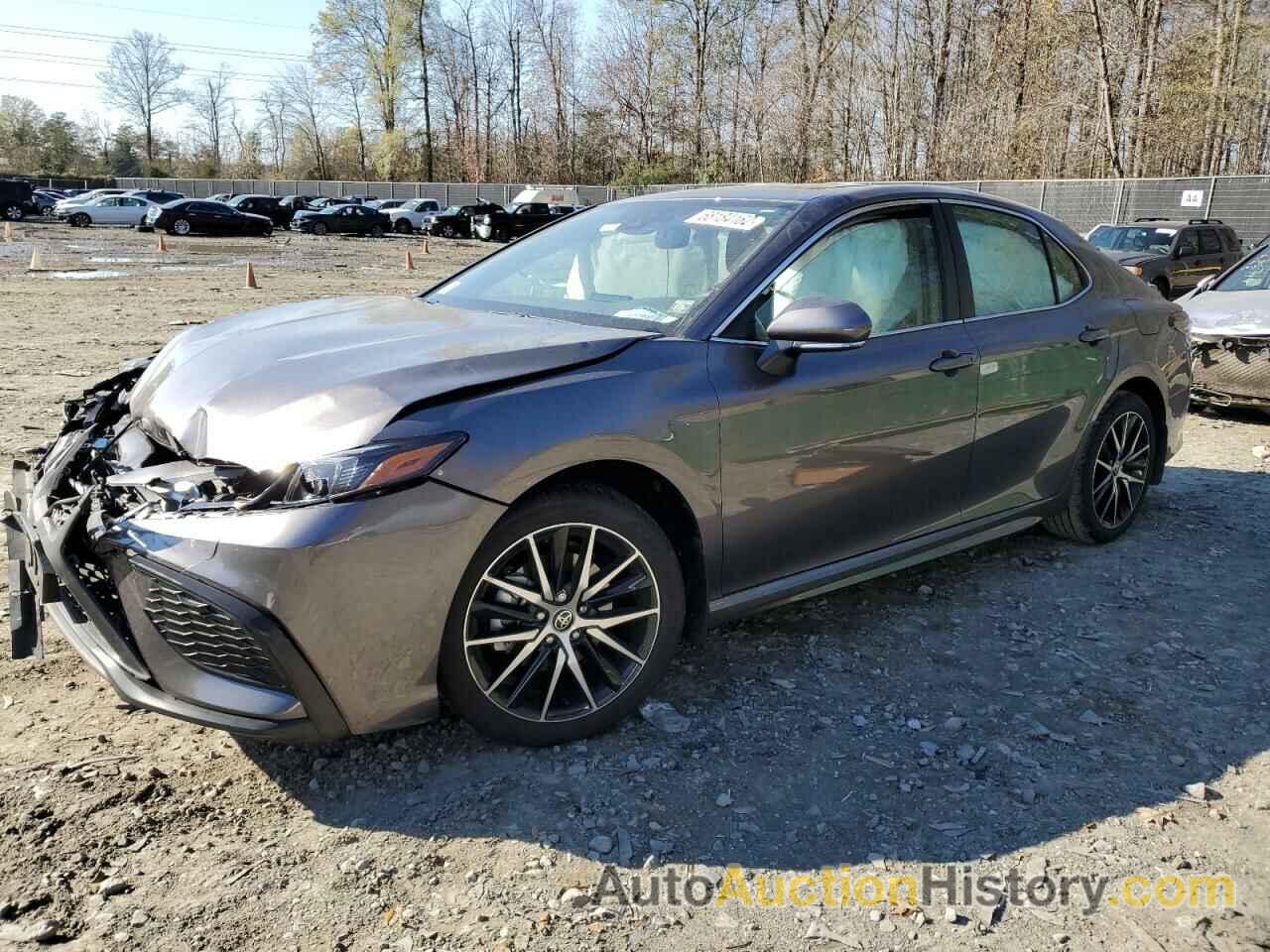 2022 TOYOTA CAMRY SE, 4T1T11AK3NU620885