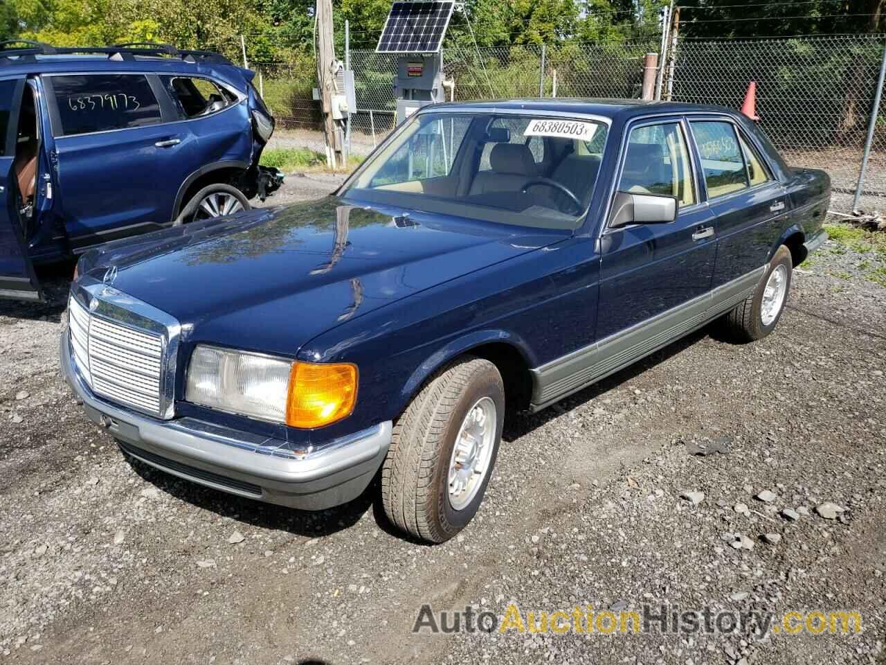 1984 MERCEDES-BENZ 380-CLASS, WDB1260321A072259