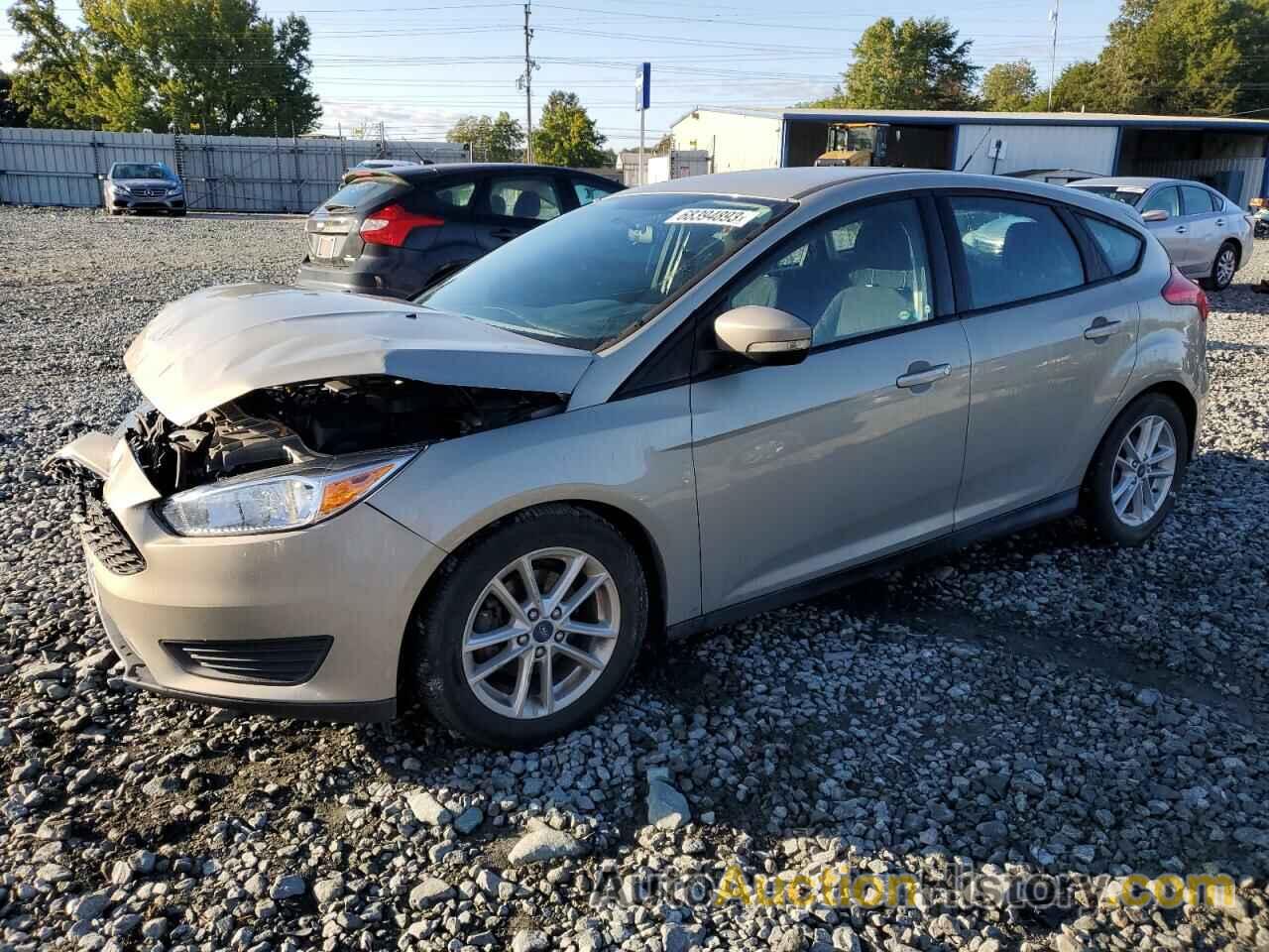 2016 FORD FOCUS SE, 1FADP3K21GL338907