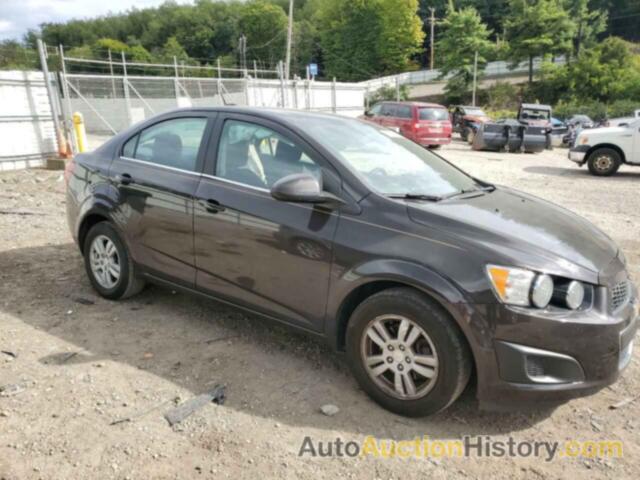 CHEVROLET SONIC LT, 1G1JC5SG9F4121249