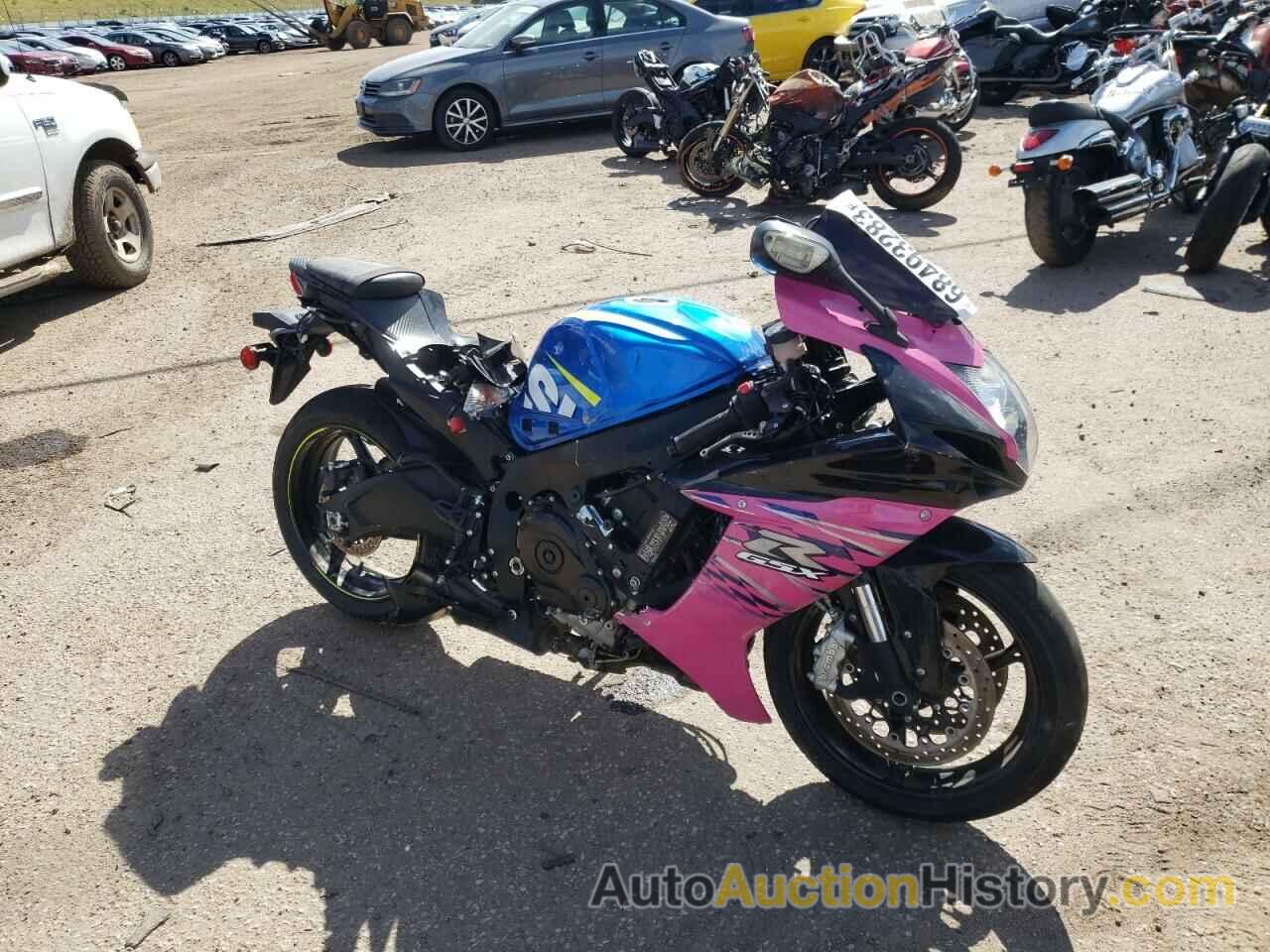 SUZUKI GSXR600, JS1GN7FA4F2100165