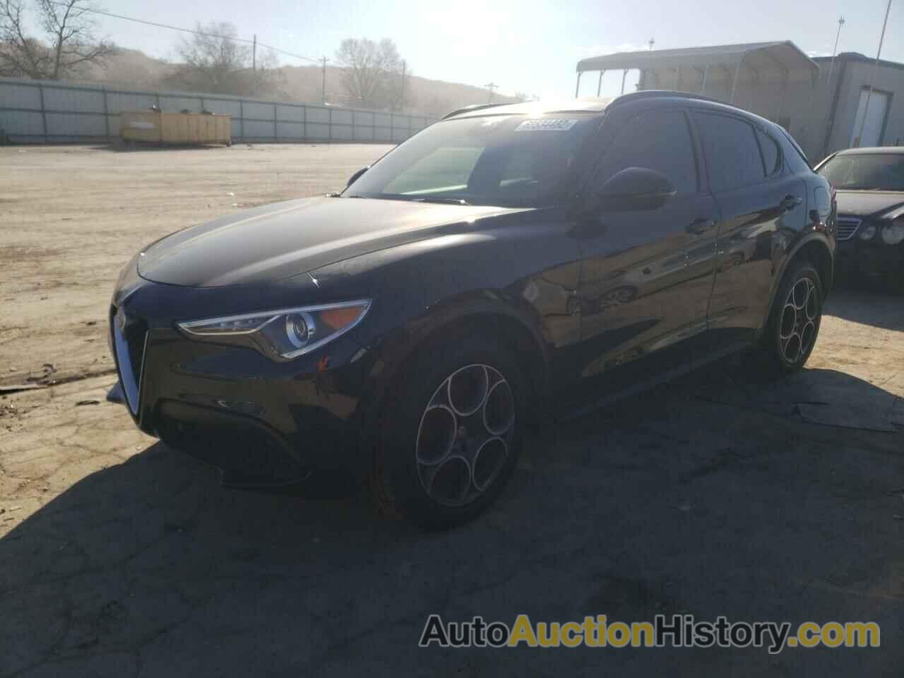 2018 ALFA ROMEO STELVIO TI SPORT, ZASFAKNN6J7B82231