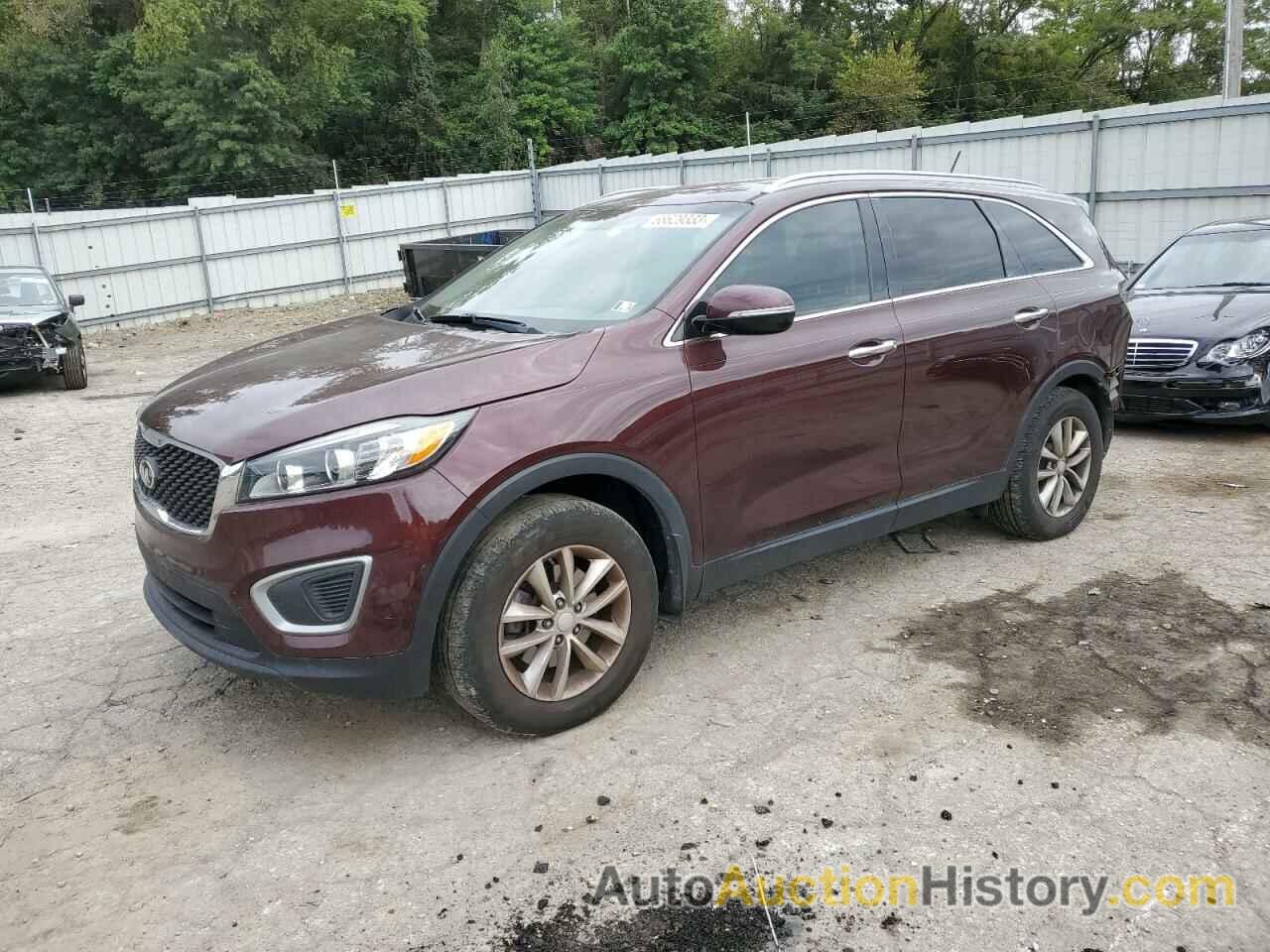 2017 KIA SORENTO LX, 5XYPG4A32HG225276